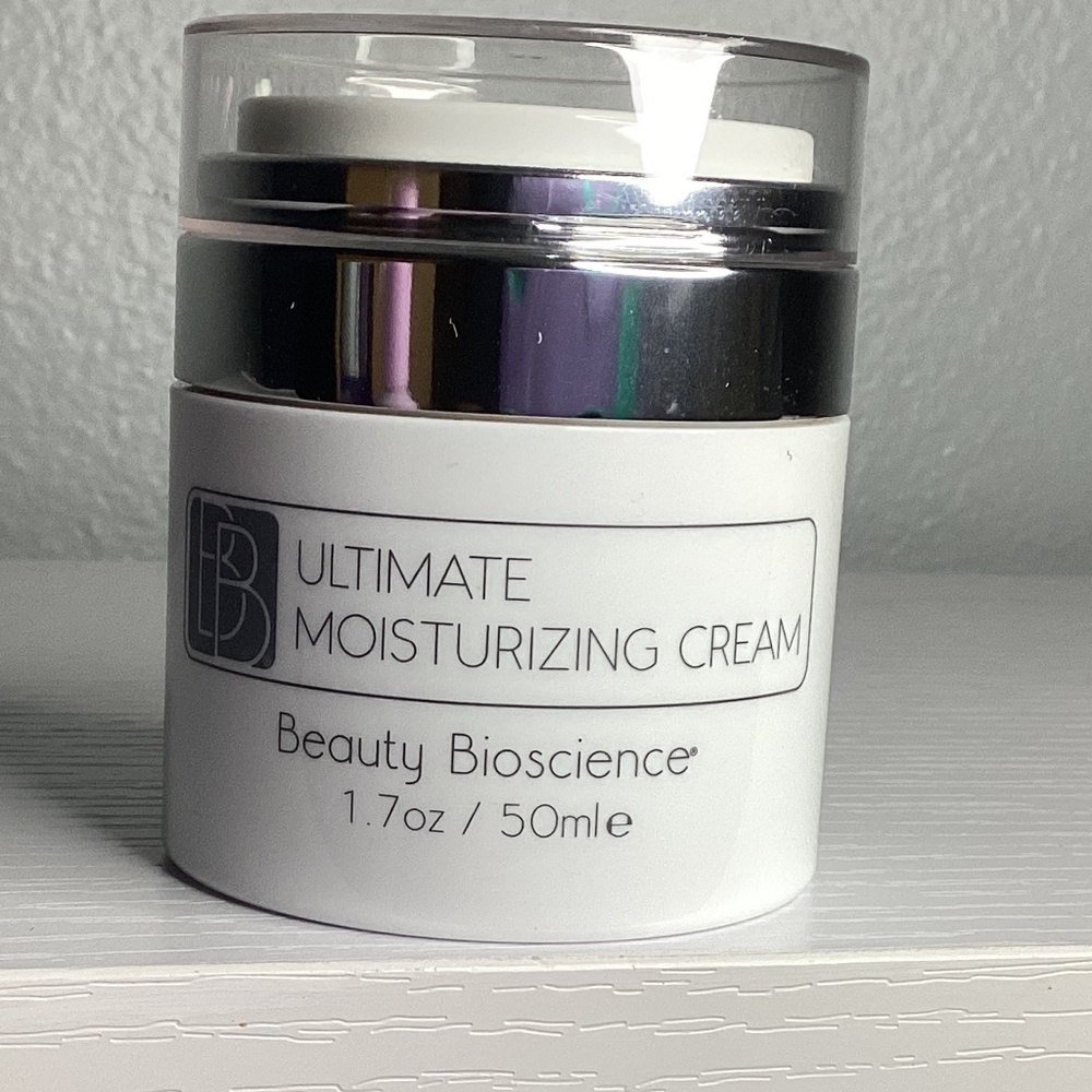 NWOB - Beauty Bioscience Ultimate Moisturizing Cream 1.7 oz
